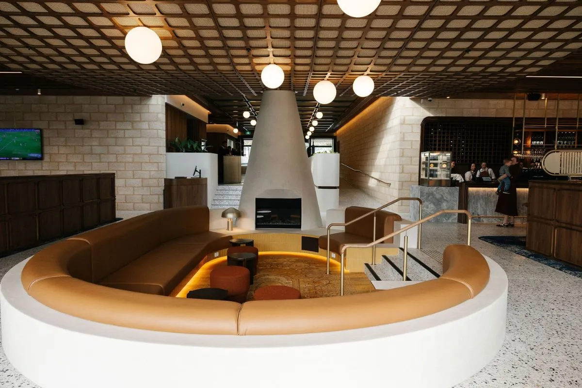 Hotel Panorama Lounge area.