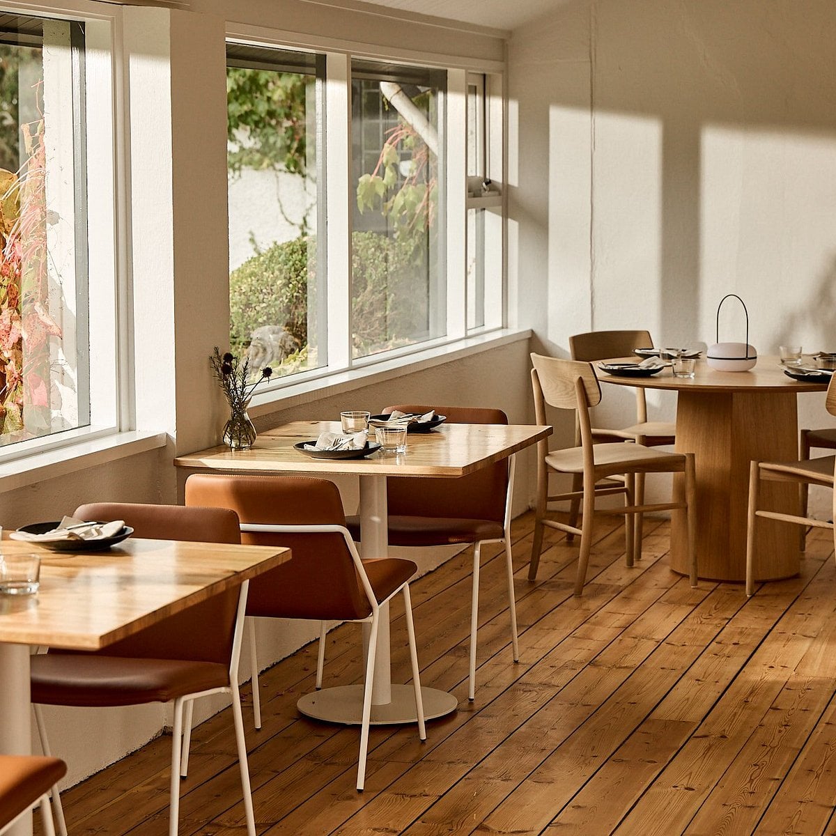 ondeen-s-dining-space